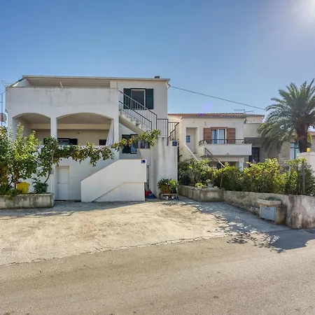 Διαμέρισμα Serenity 2 Bedroom - Happy *